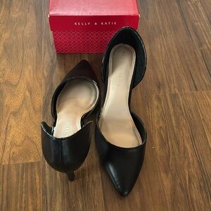 Kelly & Katie Sarina heels black size 10